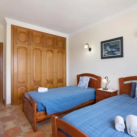 Casa Dos Avos *