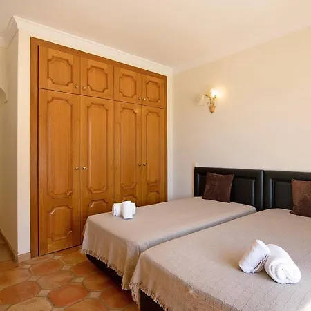 Casa Dos Avos * Albufeira