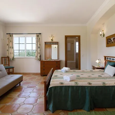 Casa Dos Avos *